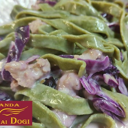 Locanda Ai Dogi 皮耶韦迪卡多雷 外观 照片