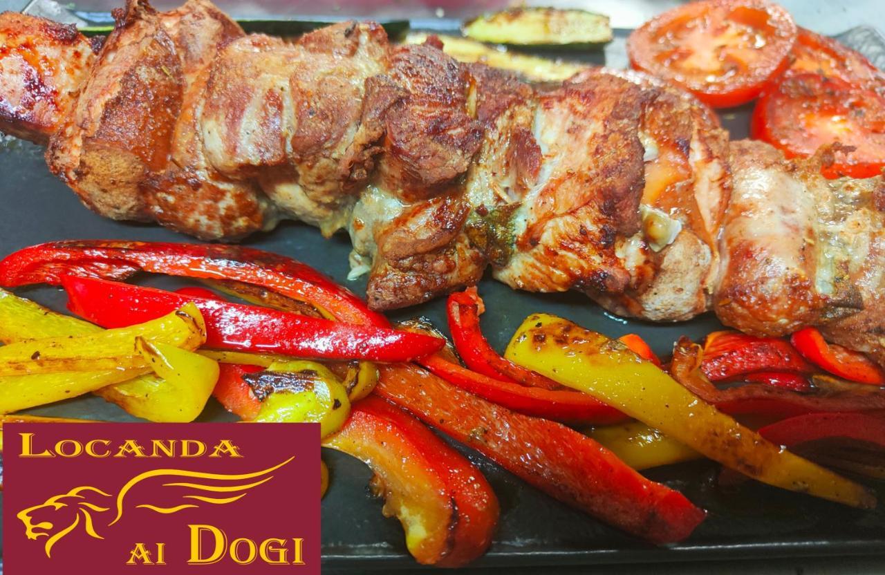 Locanda Ai Dogi 皮耶韦迪卡多雷 外观 照片