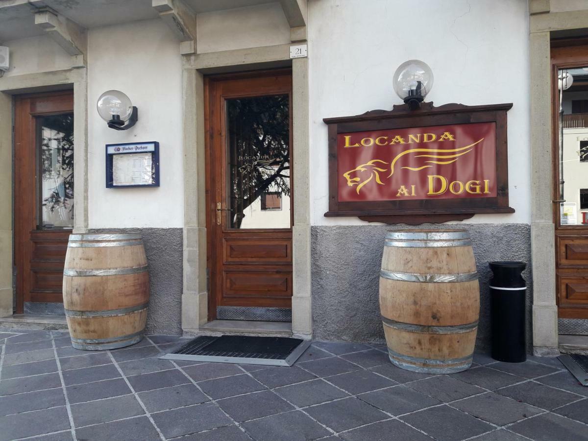 Locanda Ai Dogi 皮耶韦迪卡多雷 外观 照片
